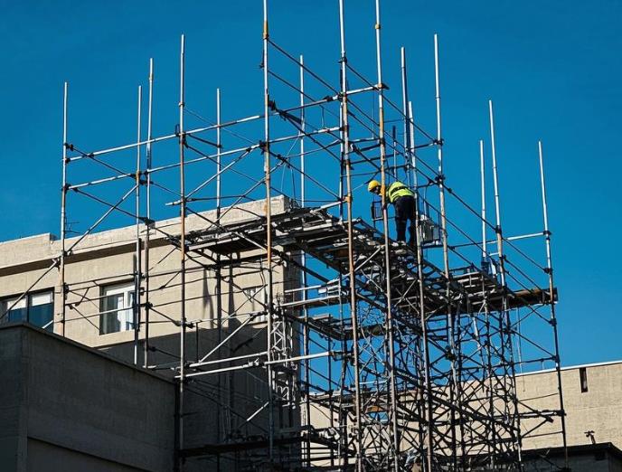 Giàn giáo Cuplock phục vụ cải tạo và bảo trì